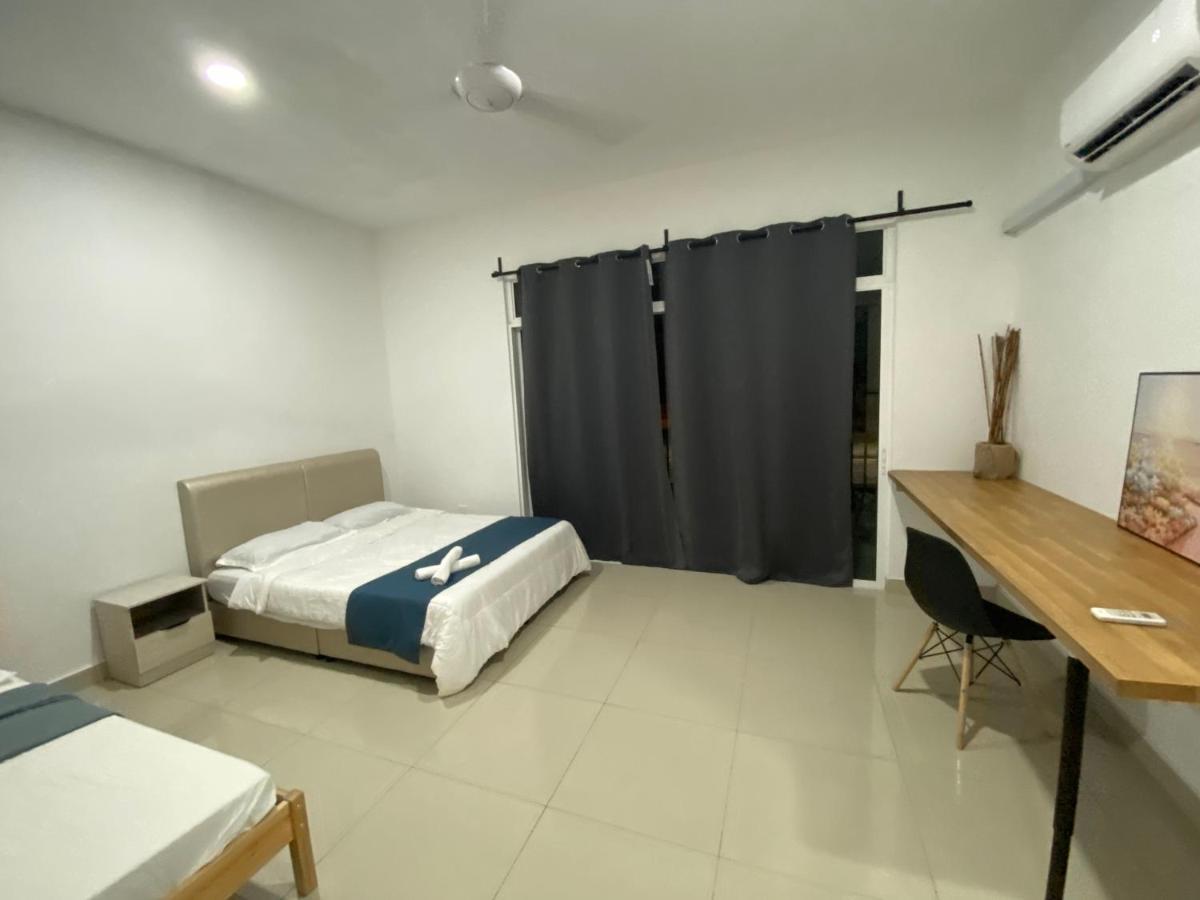 Desaru Happy Guest House D エクステリア 写真