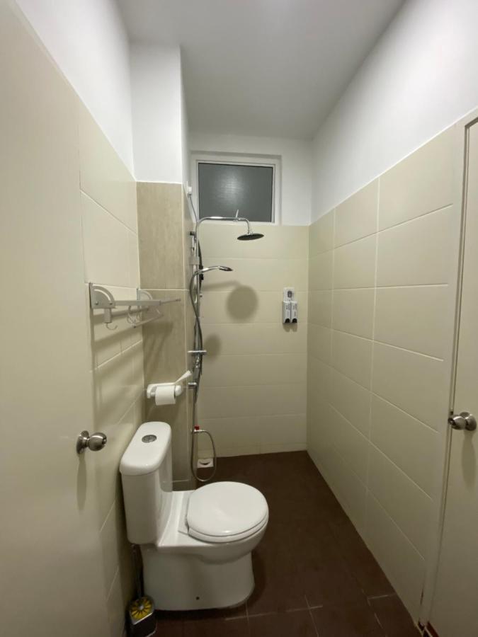 Desaru Happy Guest House D エクステリア 写真